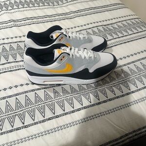 Nike Air Max 1